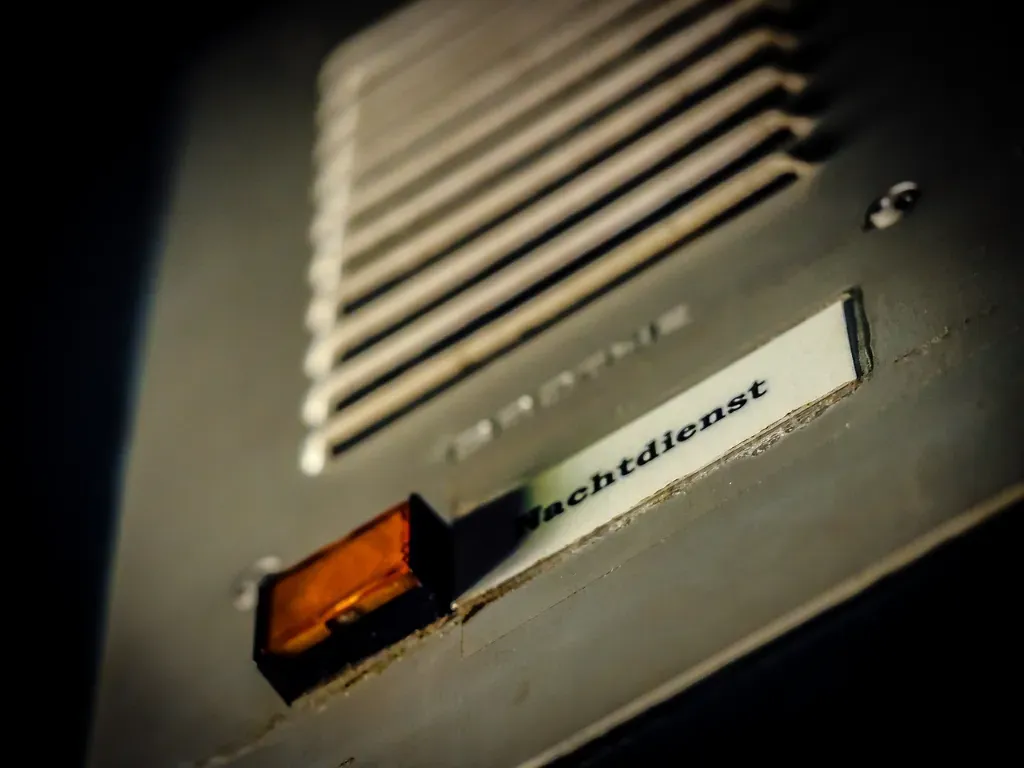 Jak zabrać się do wymiany starego domofonu